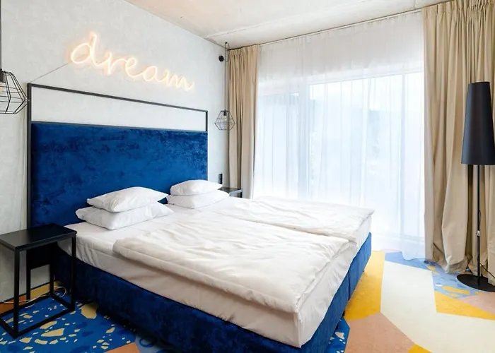 Czarna Gora Biala Perla Energyapart * Sienna (Klodzko)